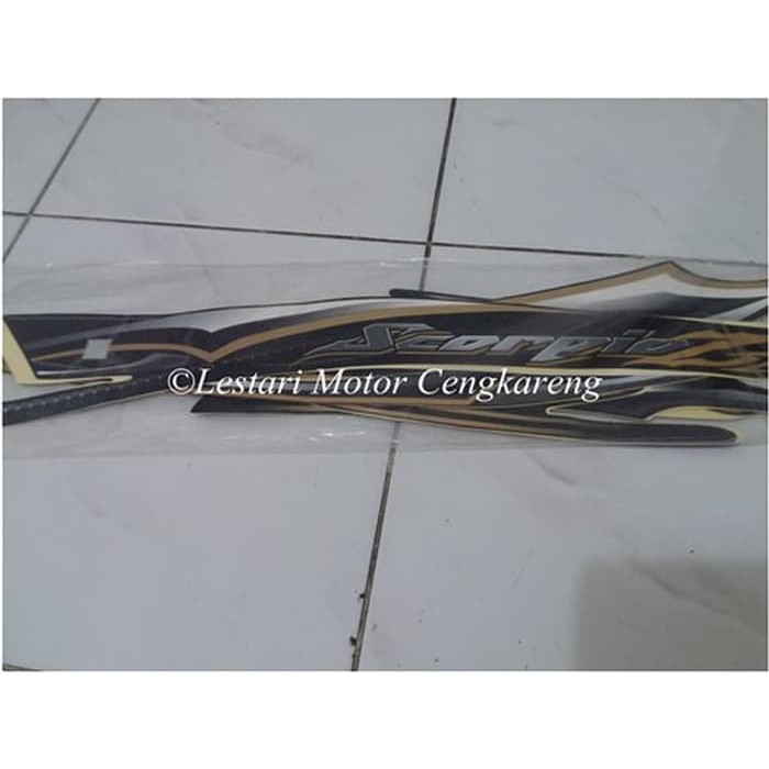 promo Striping Lis/Stiker body motor Scorpio Z 2011 Hitam