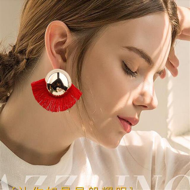 Roti kukus bentuk rumbai anting-anting Bohemian gaya etnik rumbai aksesoris elegant circle fan berbe