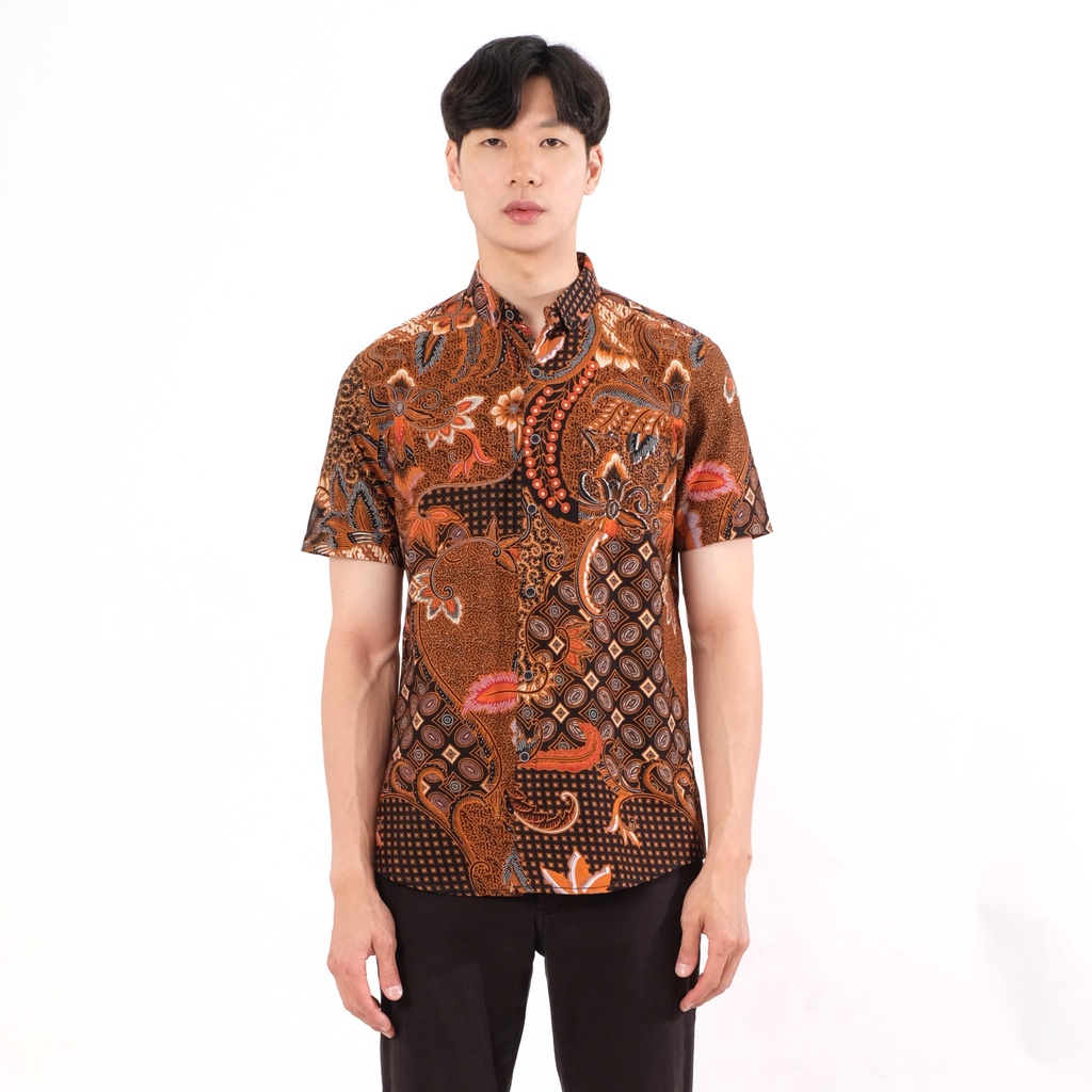 SANVANINA Kemeja Batik Lengan Pendek Pria Slim Fit Motif Gaia | E-7006