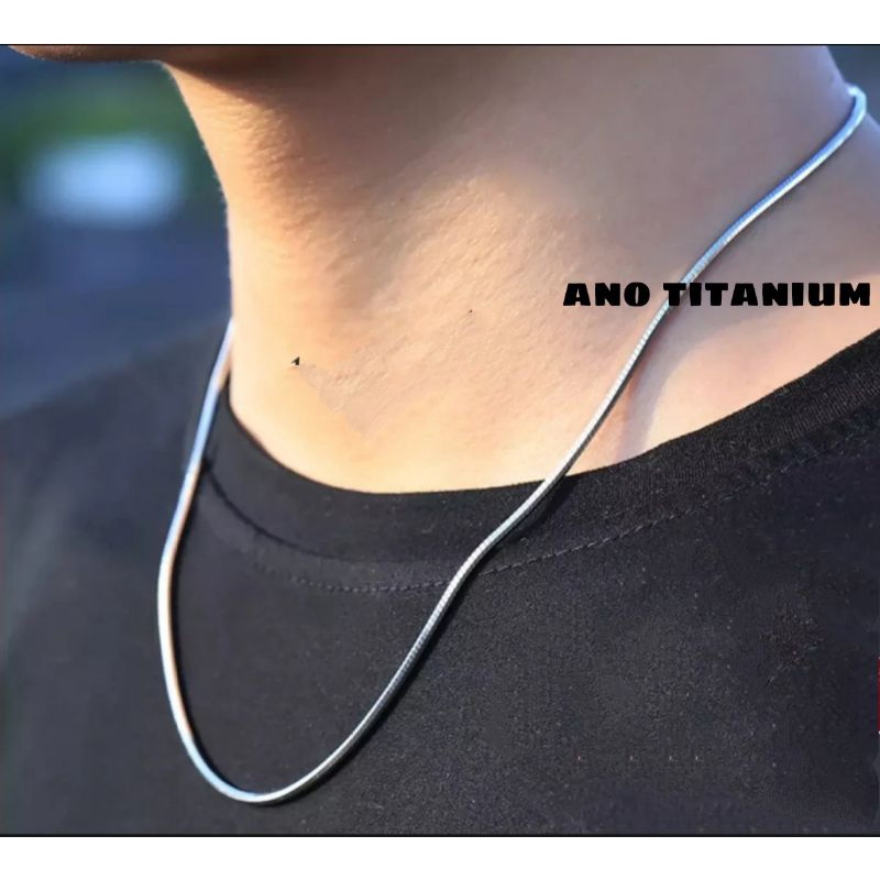 KALUNG TITANIUM PRIA DAN WANITA WARNA SILVER GOLD BLACK  ANTI KARAT