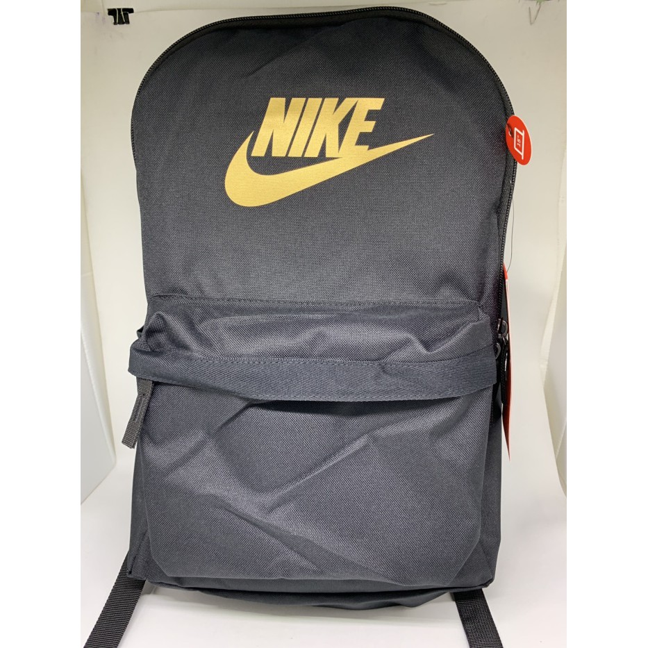 nike heritage black backpack