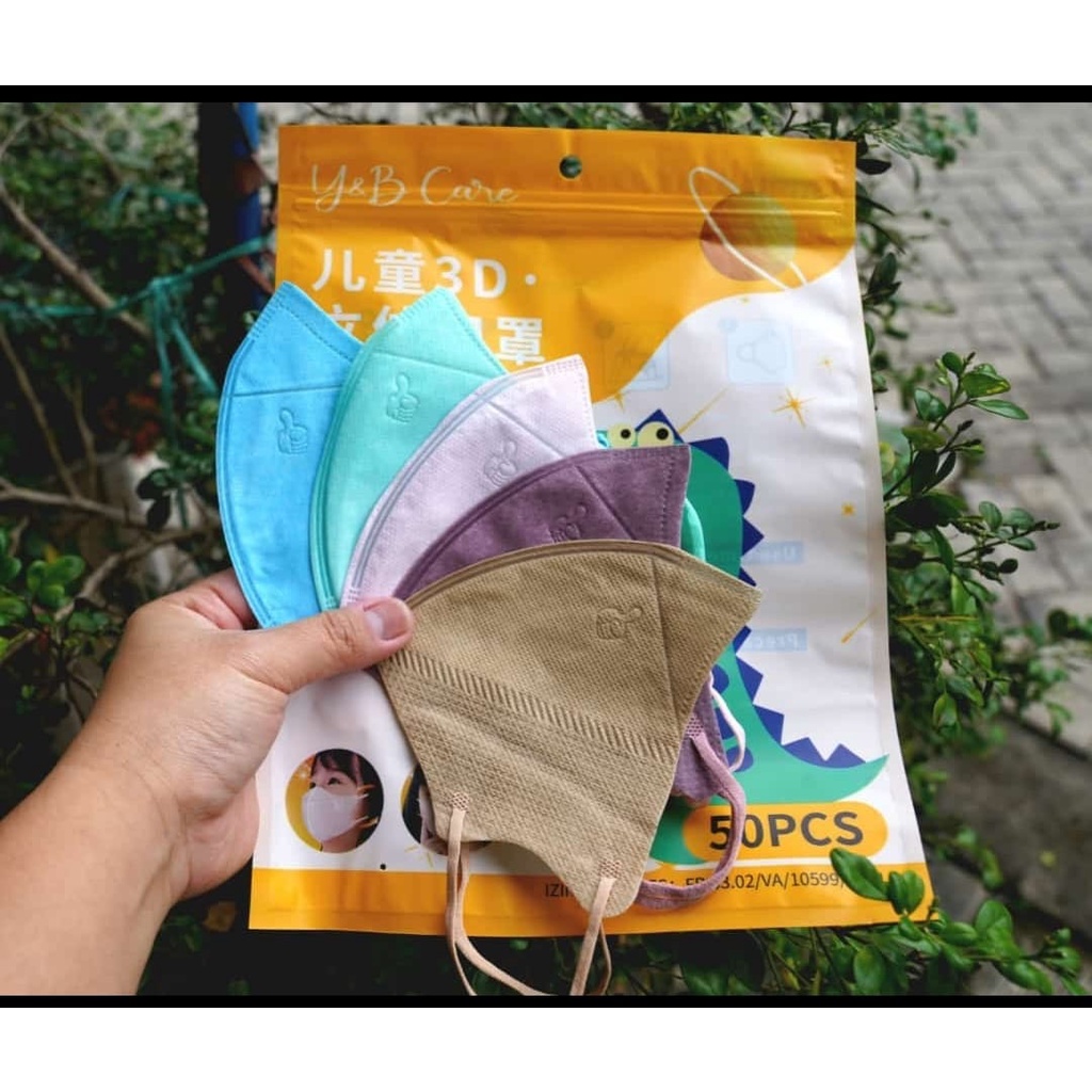 Masker duckbill anak Ynb care warna warni isi 50/ masker ynb care anak isi 50 Mix warna/Masker duckbill anak isi 50/Masker Anak Ynb care warna warni/ Duckbill kids emboss jempol / masker anak korean style