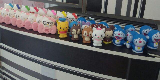 8pcs/set Hello Kitty Topper Kue Pajangan Kue Warna Warni 5cm Model A