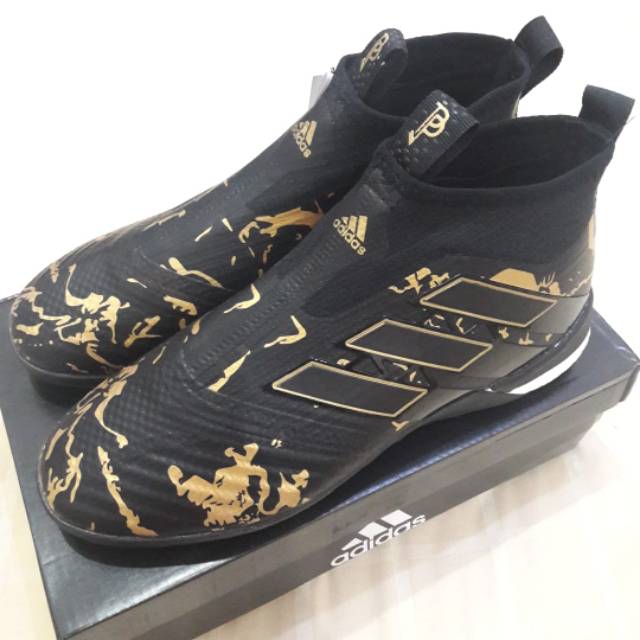 sepatu futsal adidas asli impor