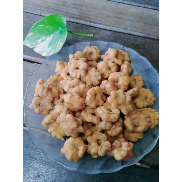 

Snack kembang ribut gurih dan renyah 200gr