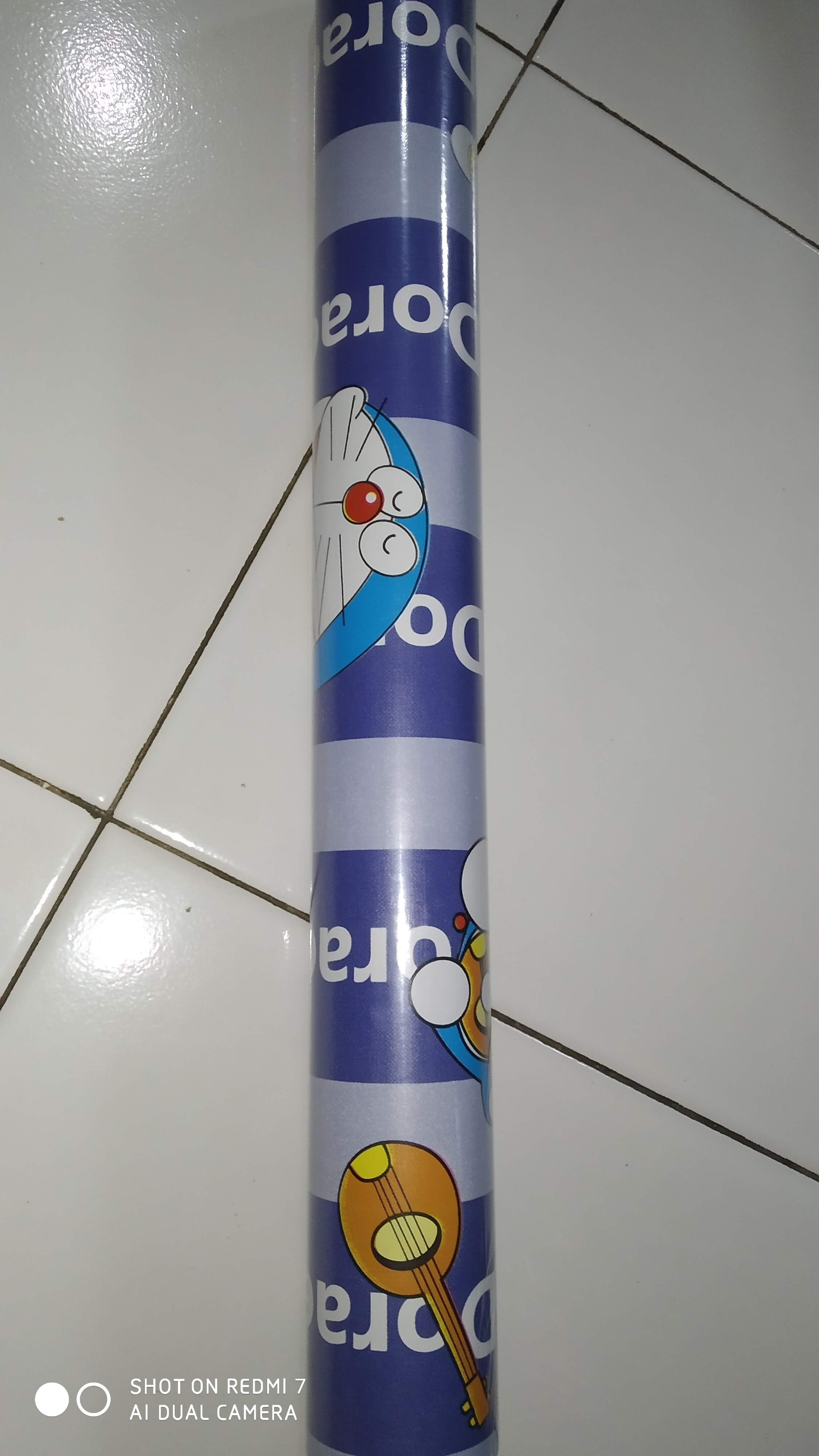 Wallpaper Stiker New Doraemon Salur