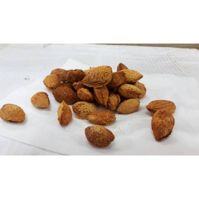 Kacang Almond 1 KG //Kacang Almond Roasted Panggang Matang original(exp 2025)