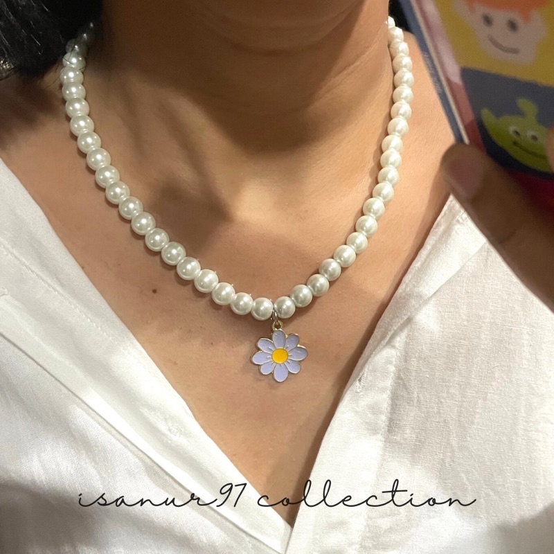 Daisy Pearl Necklace | Kalung Mutiara Liontin Bunga Daisy Necklace Pearl Enamel Daisy