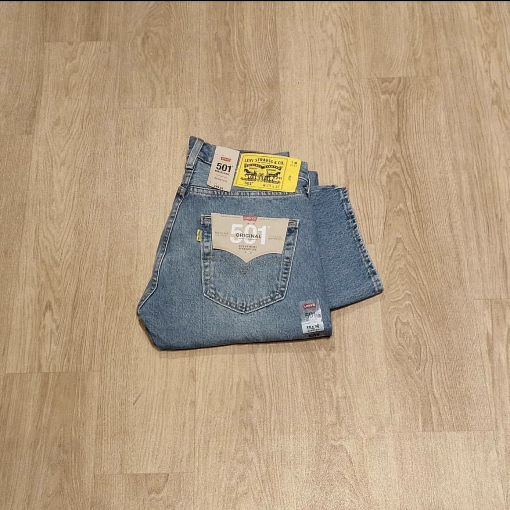 levi's x peanuts 501