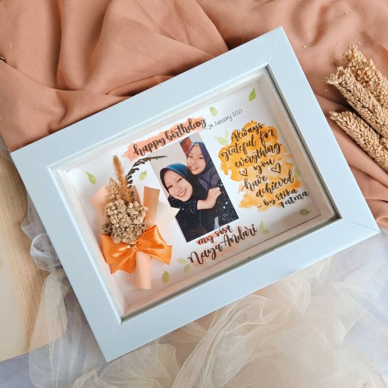 Lettering Frame 3D 1 Foto