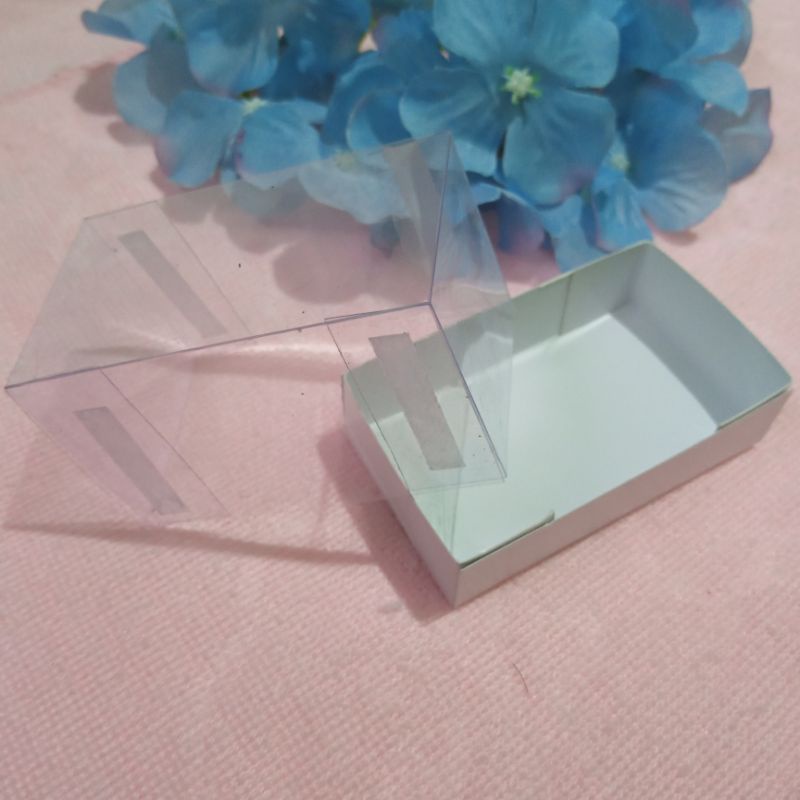 

box mika 5*8*2/kotak souvenir custom