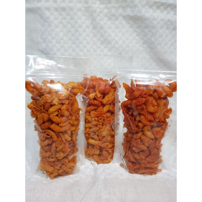 

MAKARONI MACRONI MAKRONI PEDAS GURIH SNACK MAKANAN RINGAN CAMILAN