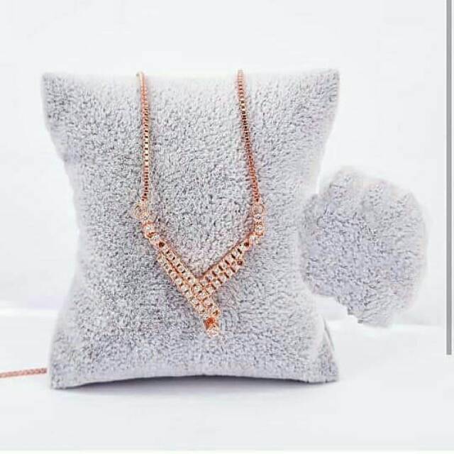 Kalung tura medan