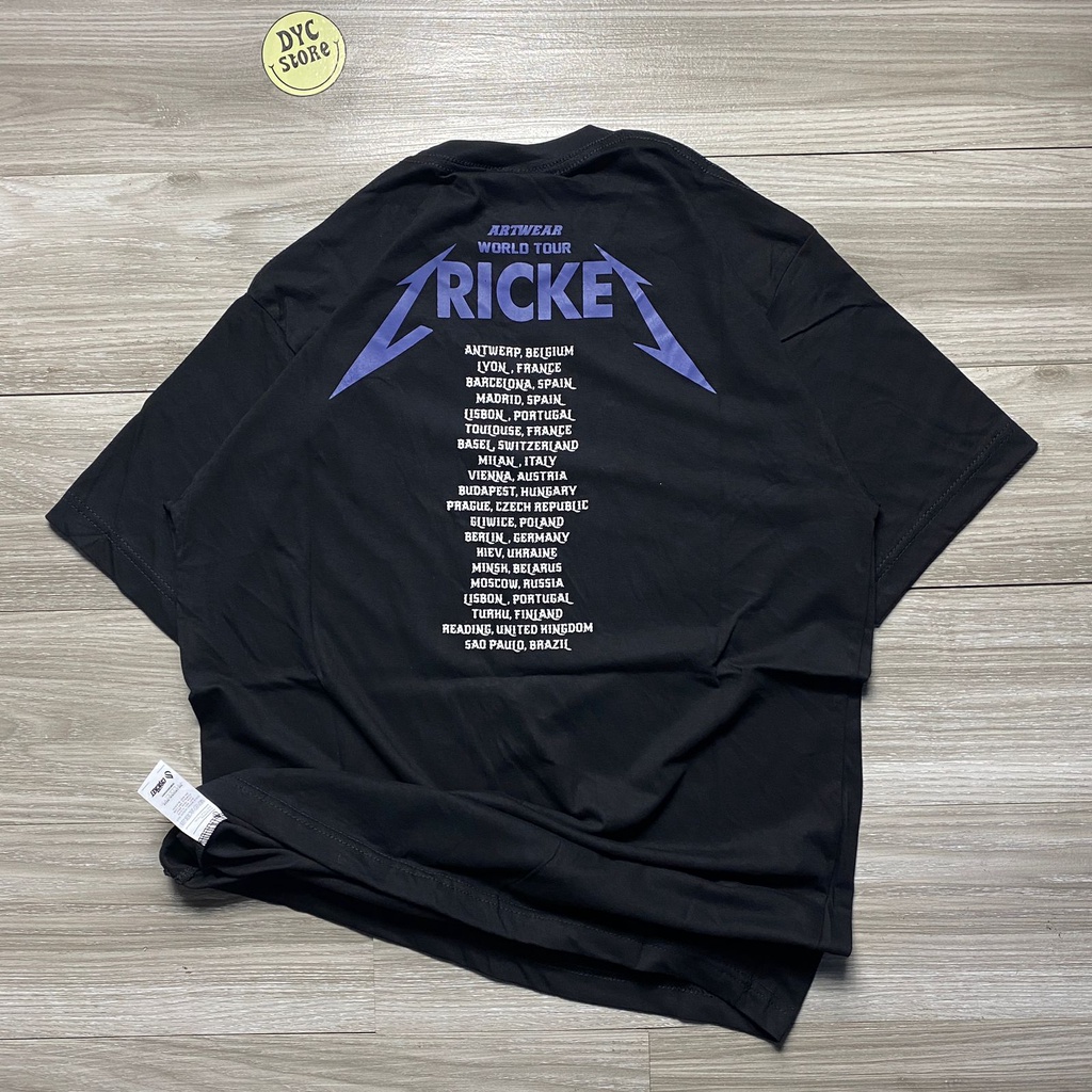 DYC STORE ORIGINAL KAOS DISTRO BRAND CRICKET Spesial art WORLD TOUR LENGAN PENDEK TSHIRT BAJU KAOS PRIA FREE STICKER KAOS PRIA OVERSIZE KAOS BAND ADCD BAJU AESTHETIC KAOS CRICKET