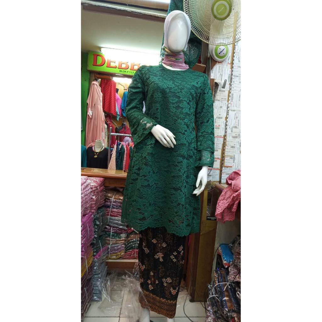 Set kebaya brukat tangan trompet / real pict kebaya tunik brukat / kebaya terlaris dan ada jumbonya