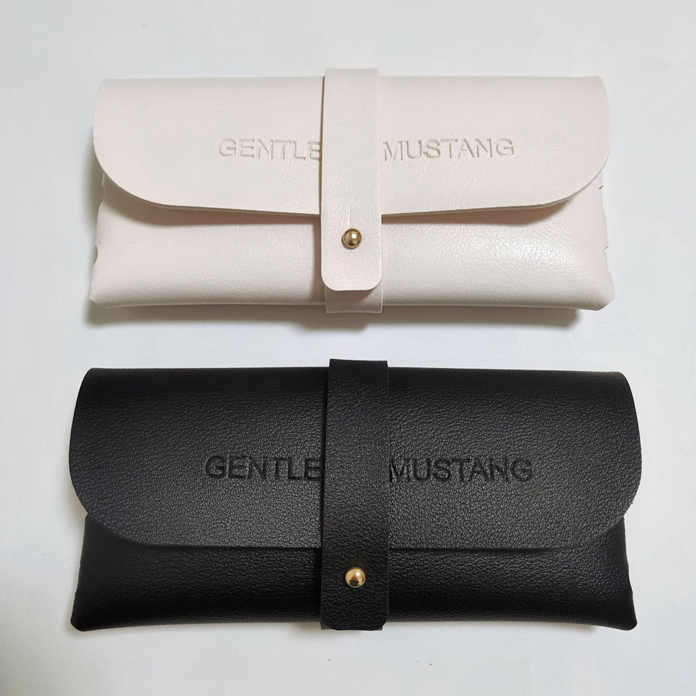 【COD Tangding】Kotak Kacamata Portable Warna Hitam / Putih