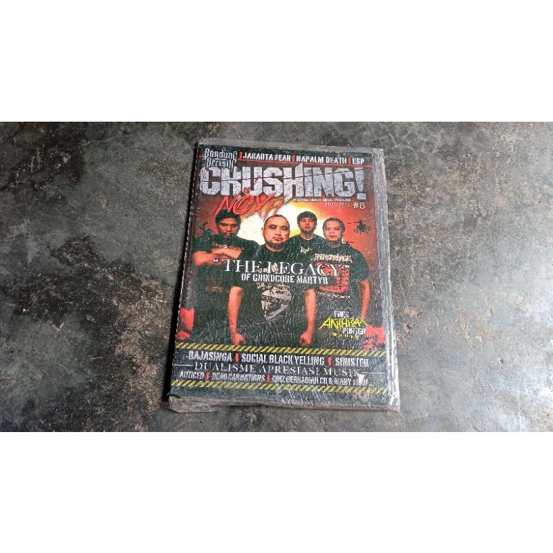 Majalah Crushing Noxa ( Free Poster Anthrax  )