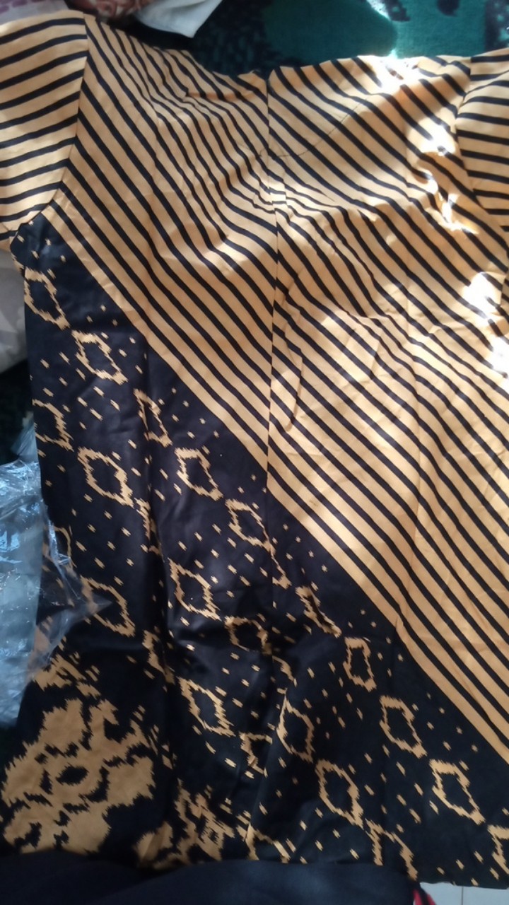 Dress Lancip Motif Tenun Troso