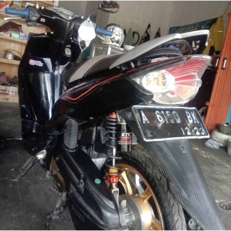 Shockbreaker shock tabung atas wp 310/330 mio beat vario125/150