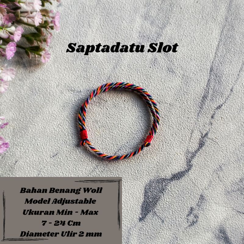 Gelang Saptadatu Slot / Gelang Pasek / Gelang Bali Murah / Gelang Tujuh Warna / Gelang Khas Bali / Gelang Semeton Pasek / Kerajinan Khas Bali / Oleh Oleh Bali Murah / Craft Dewata