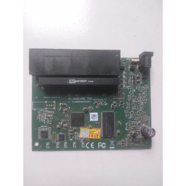 mesin mikrotik rb750r2 hex lite