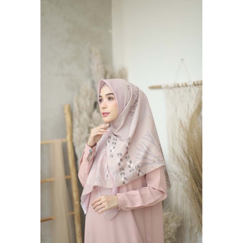 PART II HIJAB SEGIEMPAT DENAY KAYLA SCRAFT/VOAL PREMIUM