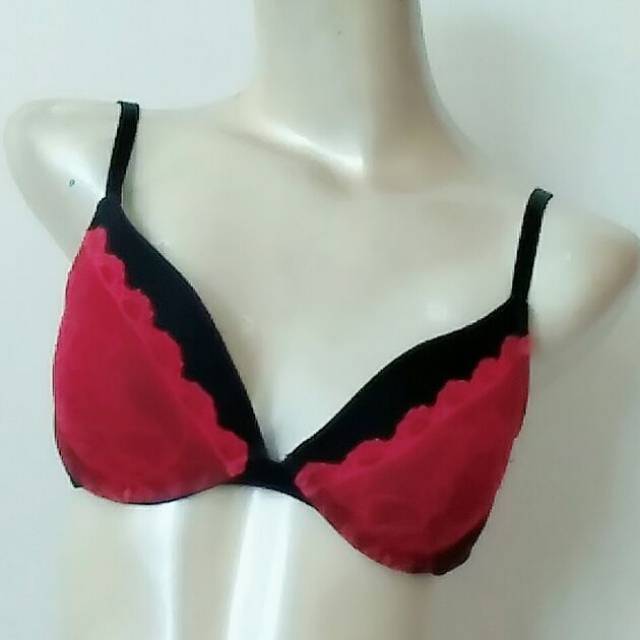 Preloved Bra Renda