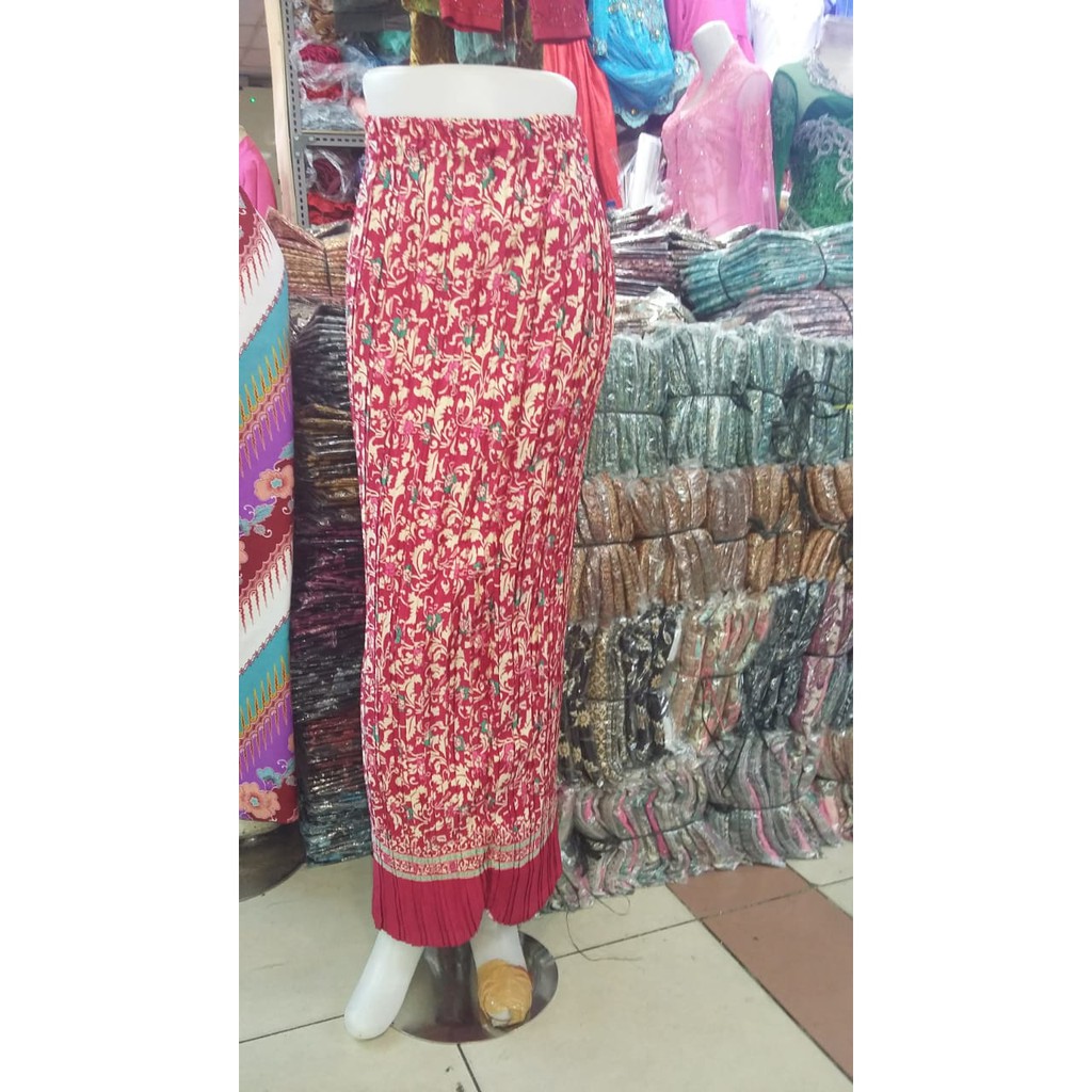 rok plisket/bawahan kebaya