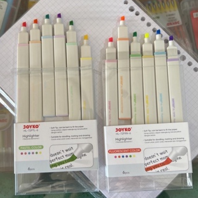 

HL72PTL Highlighter Set JOYKO / Penanda Warna Warni harga 1 set tersedia Pastel Soft Colour dan Neon Colour HL-72PTL-6 / HL-72FRN-6