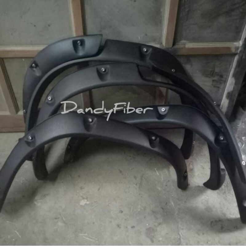 OVER FENDER VITARA / ESCUDO / SIDEKICK MODEL BAUT