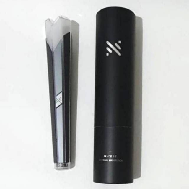 (READY STOCK) OFFICIAL LIGHTSTICK NUEST