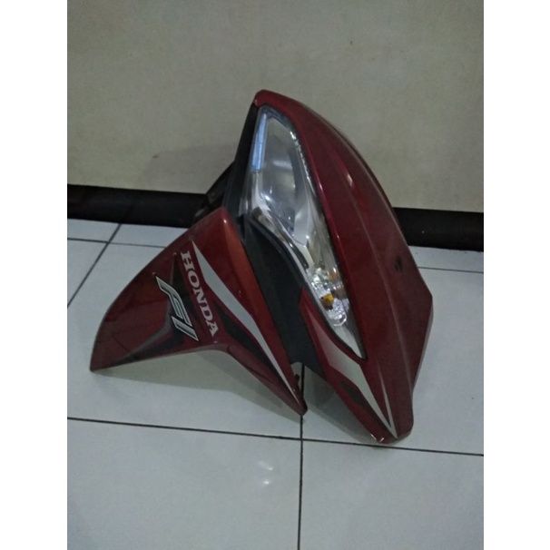 Cover lampu depan set Vario fi 110