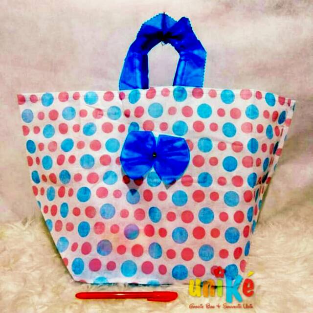 

MarMon Tas tenteng murah 25x25 souvenir wedding