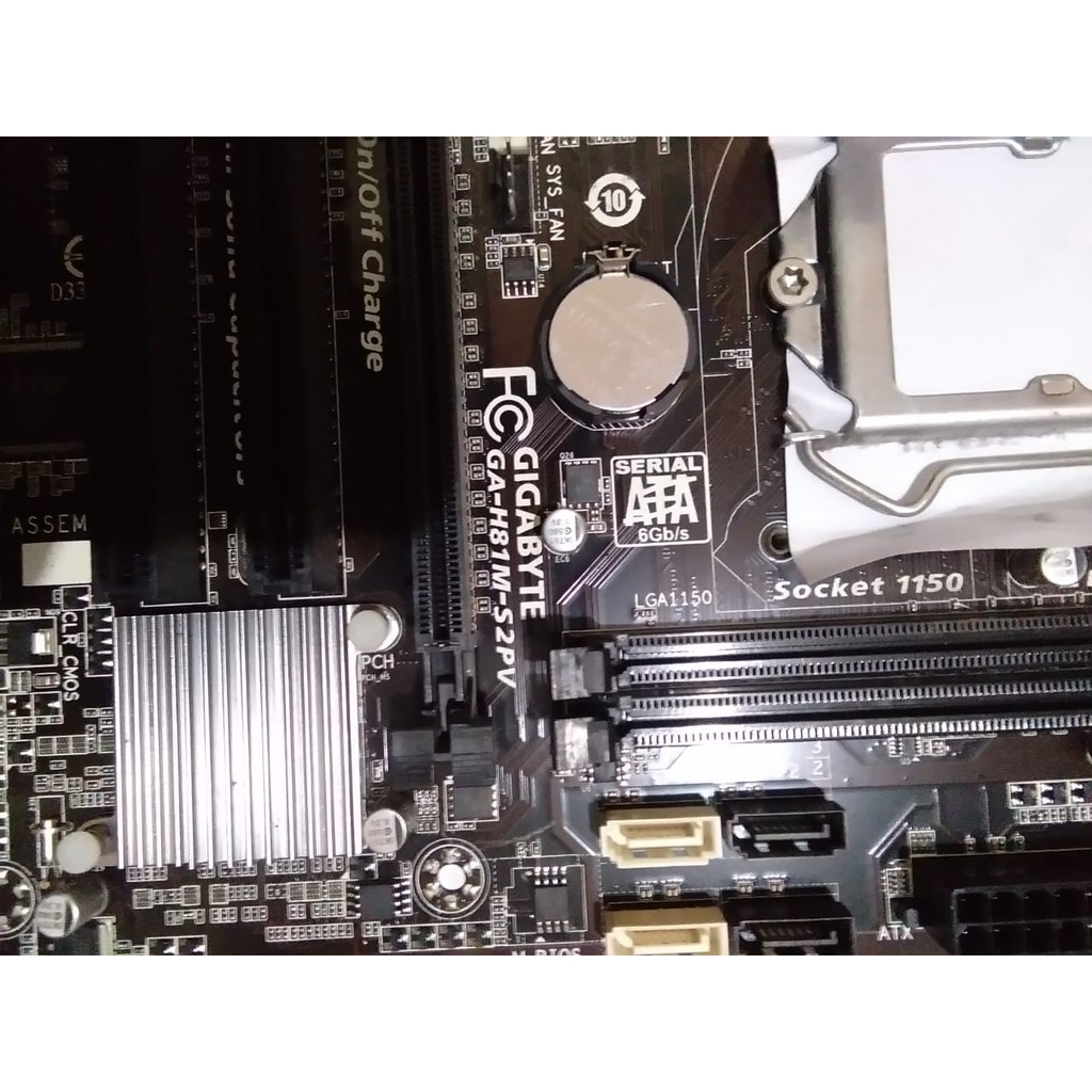 MOBO LGA 1150 H81 GIGABYTE Plus Processor celeron G1840 + RAM 4GB