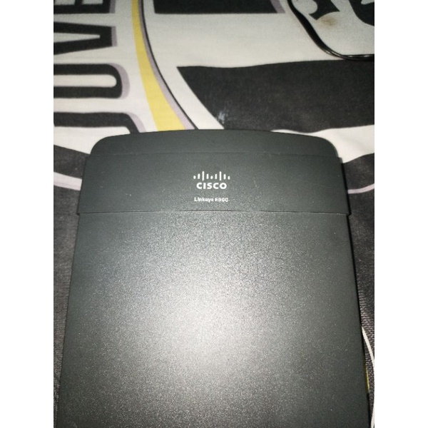 Cisco Linksys E900 Wireless Router - Unit Only - No adaptor