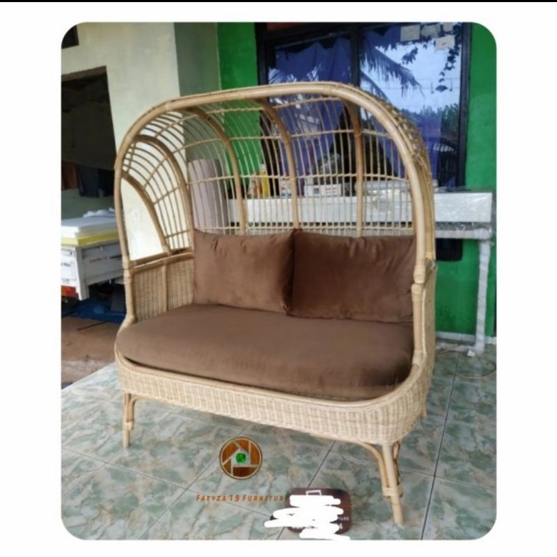 Sofa rotan sintetis outdoor