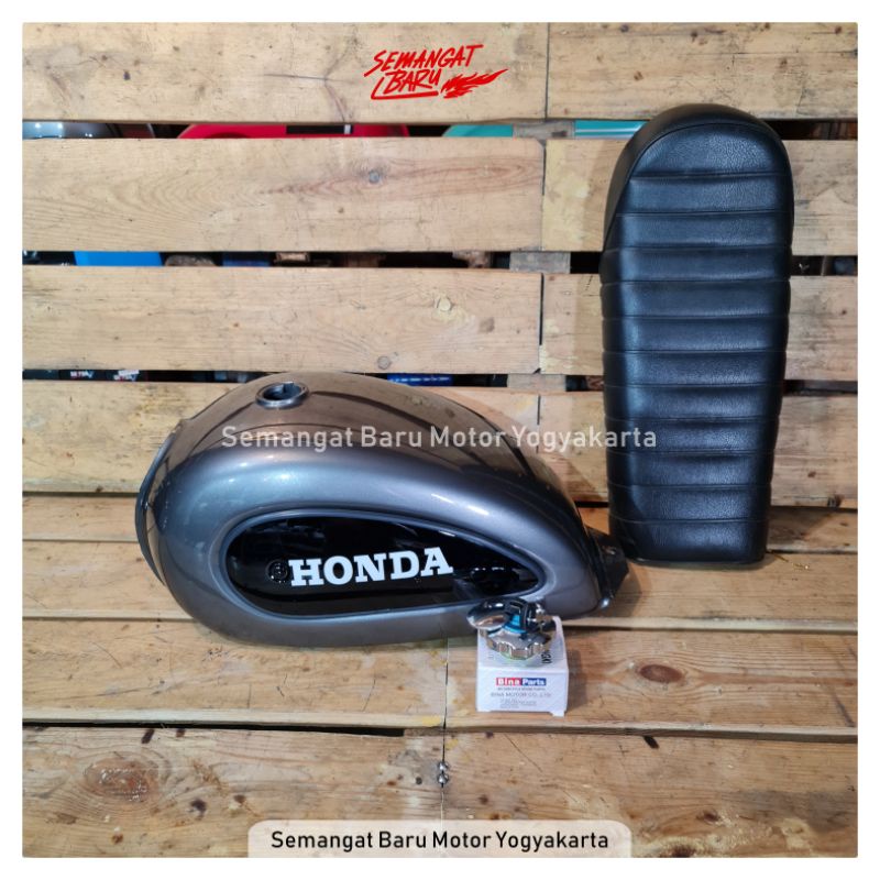 TANGKI PLUS JOK JAPSTYLE VERZA INJEKSI TUTUP TANGKI NINJA CB VERZA MEGAPRO MONO TENK TANK TENKI TENG