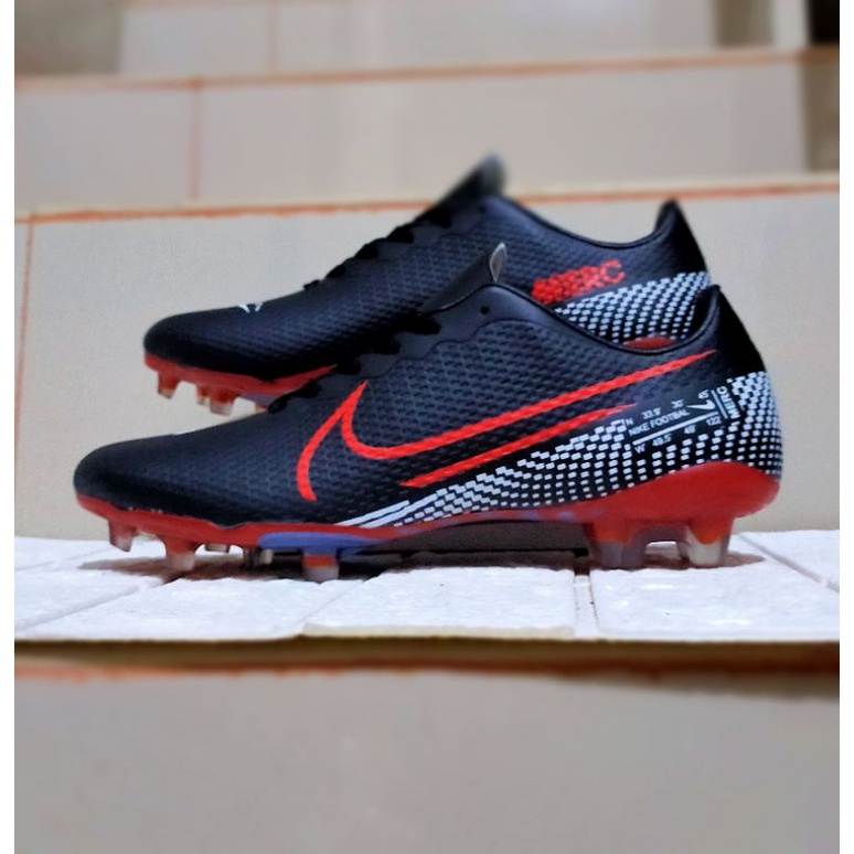 PROMO !!! Sepatu Bola Nike Mercurial  Langsung Harga Pabrik (BISA COD)-Nike Hitam Lis merah