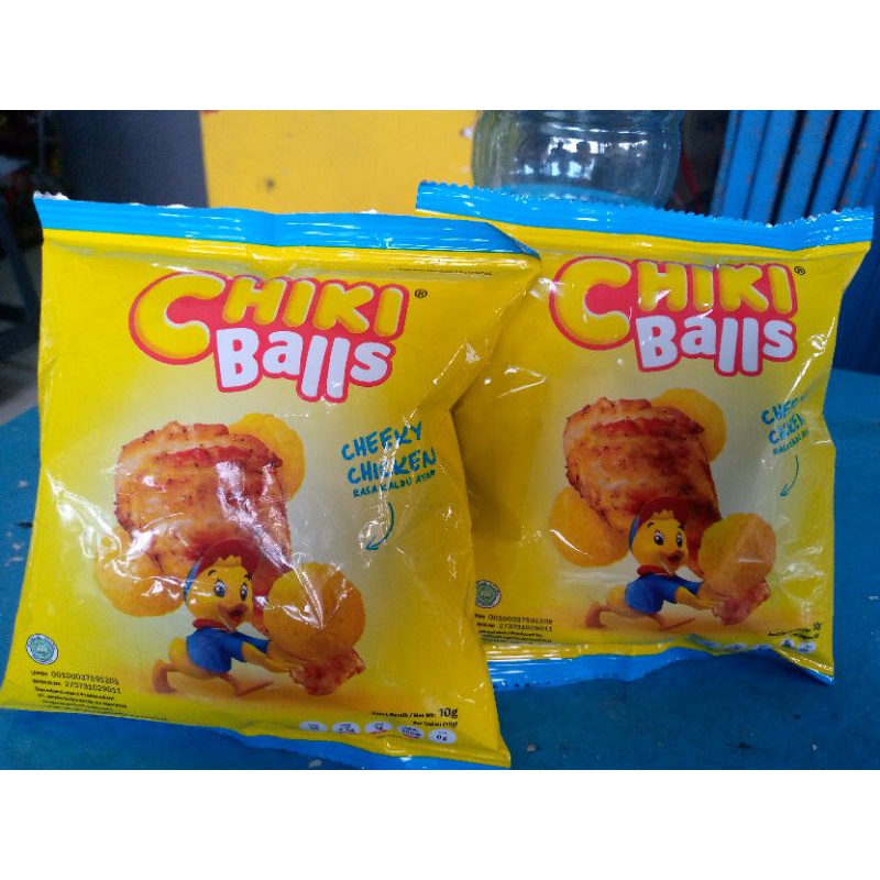 Ciki Balls Rasa Ayam 10g/dus chiki ball snack cemilan makanan ringan murah jajanan original
