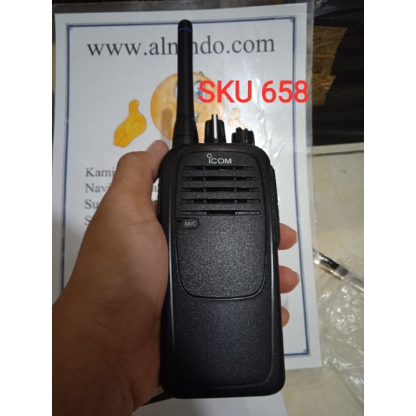 Icom IC-F2000 Radio Handy Talky UHF