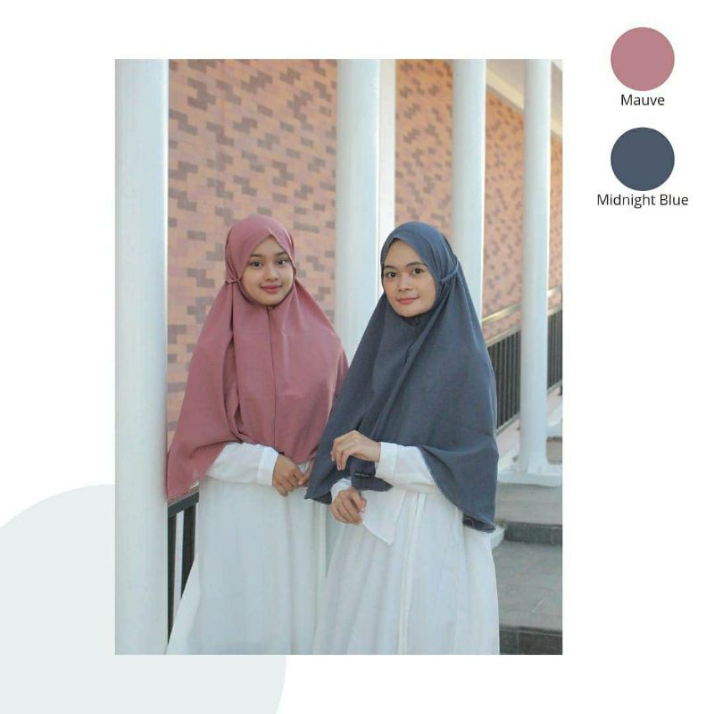 Bergo Qailula Embroidery by Violet Quebec