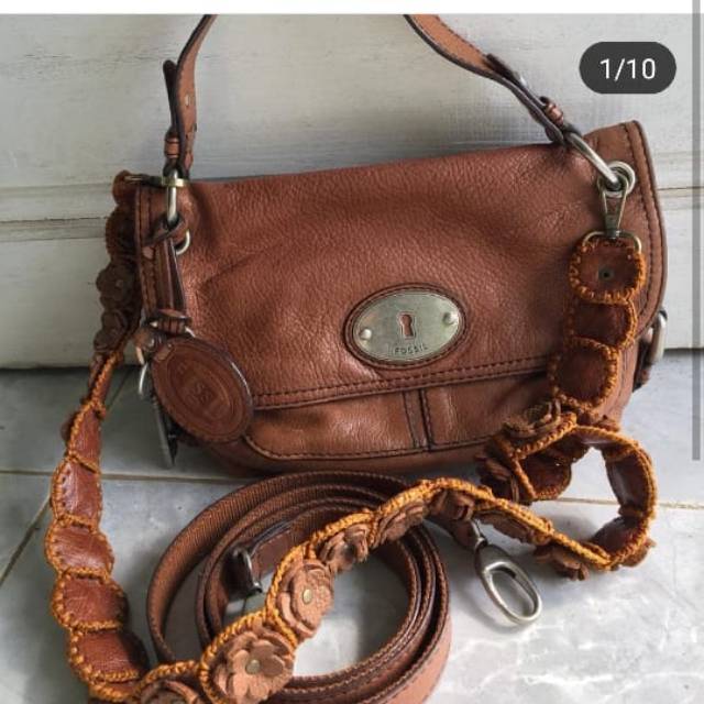 Fossil maddox sling bag