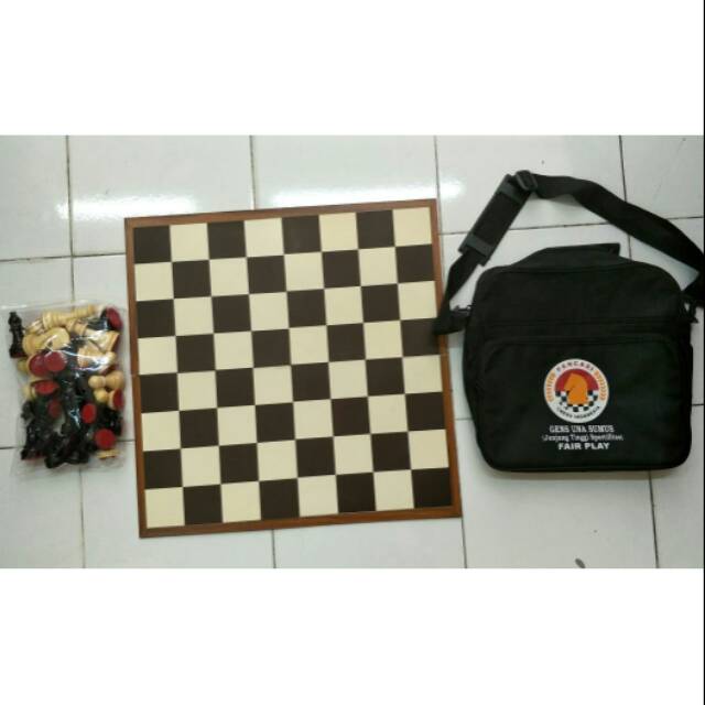 Papan catur Percasi