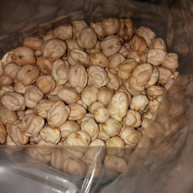 

Chole (nakhud, bulbuli, channay, cheakpeas) 500 gram / kacang kuda - kacang Arab
