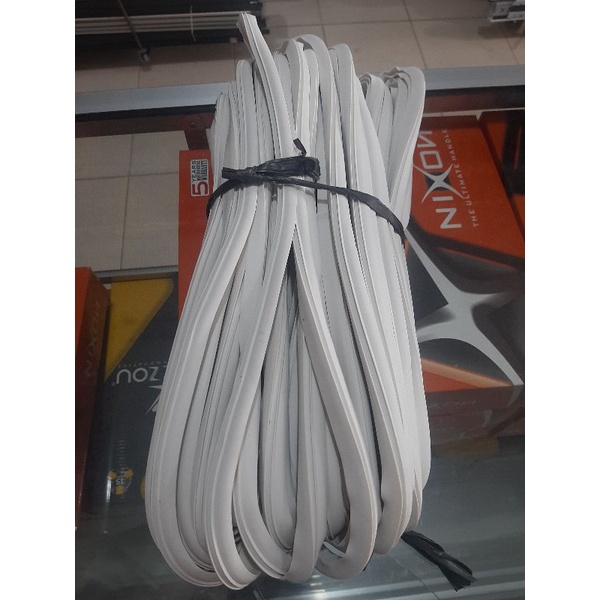 KARET KUSEN PUTIH ALUMINIUM