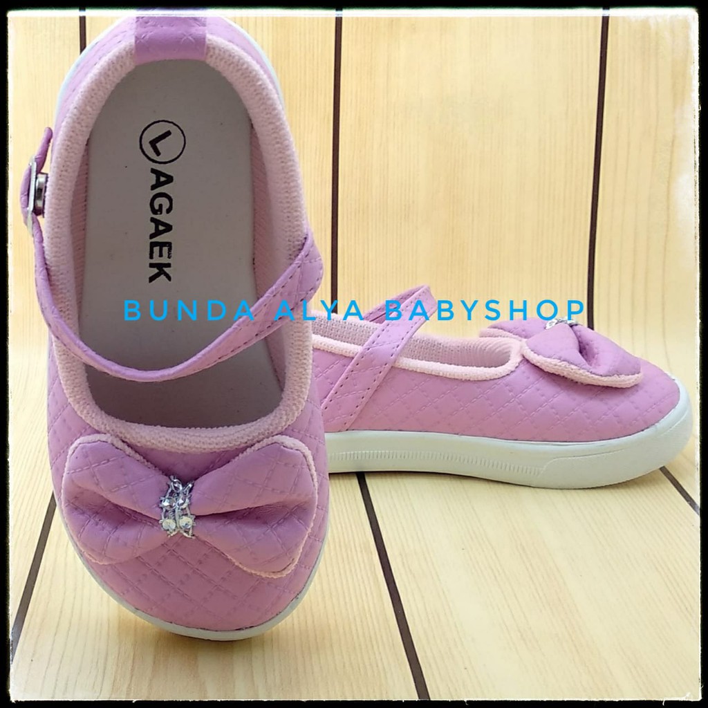 Sepatu Anak Perempuan Umur 4 Tahunan Pita - Sepatu Anak Cewek PINK Casual SALE Anti Licin Alas Karet size 29 - 30
