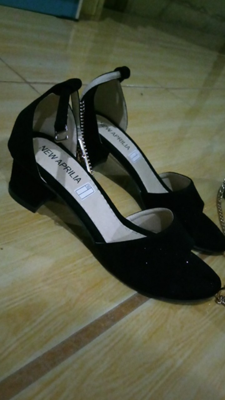 Set Rn 01 & Stella Black