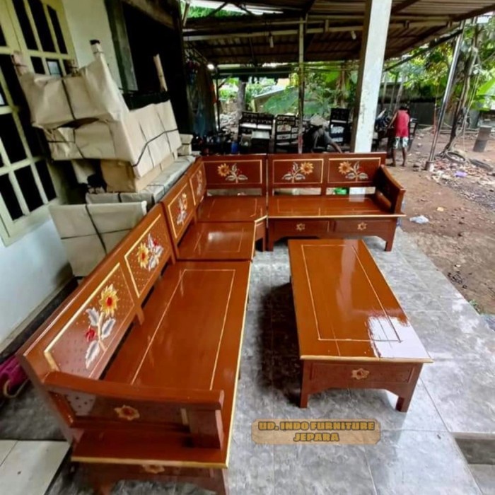 1 set meja kursi pojok sudut ruangan L kayu jati ukir Jepara murah mewah