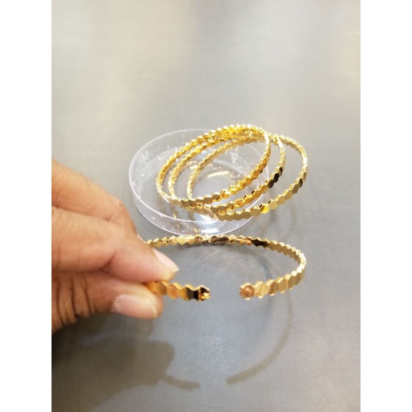 gelang Dubai set 4 bukaan/gelang warna emas/gelang lapis emas/gelang isi4