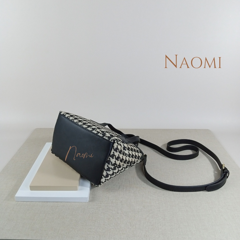 NAOMI - Chaterine Sling Bag Import - Tas Fashion Wanita  - Tas Bahu Wanita - Tas Wanita - Tas Naomi - Naomi Bag